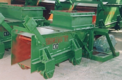 GWM往復(fù)式振動給煤機產(chǎn)品圖片