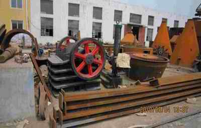 PEX復(fù)擺顎式破碎機(jī)產(chǎn)品圖片