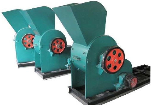 可移動(dòng)頁(yè)巖雙級(jí)破碎機(jī)   礦物石塊粉碎機(jī)產(chǎn)品圖片