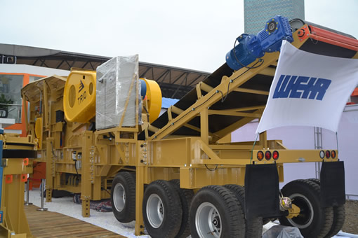 Weir集團(tuán)并購(gòu)Trio公司之后以全新形象出現(xiàn)的WEIR Trio移動(dòng)破碎篩分設(shè)備