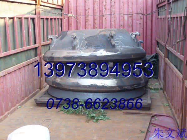 根據(jù)客戶要求生產(chǎn)各型號耐磨銅鑄件等產(chǎn)品圖片