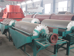 十堰選鐵磁選設(shè)備，順流式磁選機(jī)，半逆流磁選機(jī)產(chǎn)品圖片