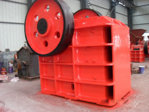 顎式破碎機(jī)產(chǎn)品圖片