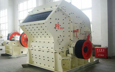 新型反擊式破碎機(jī)產(chǎn)品圖片