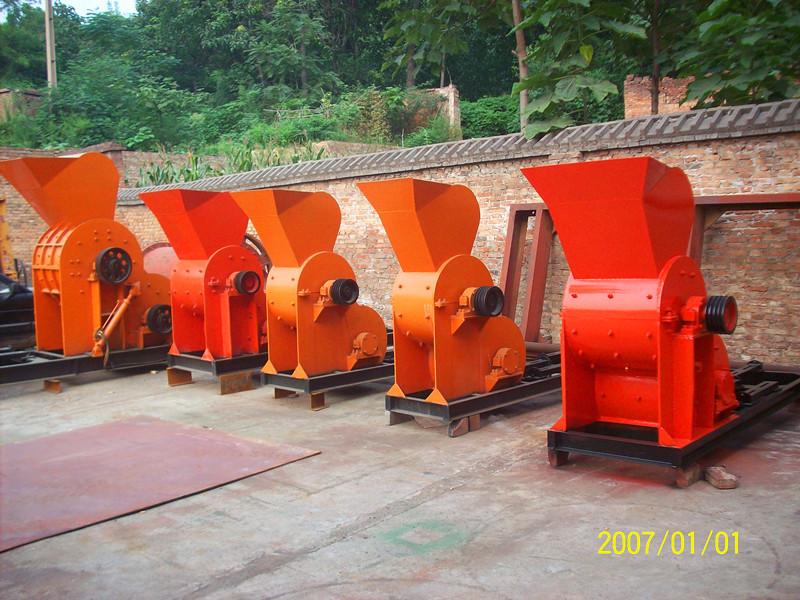 爐渣粉碎機(jī)廠家三高機(jī)械專業(yè)爐渣粉碎機(jī)行業(yè)
