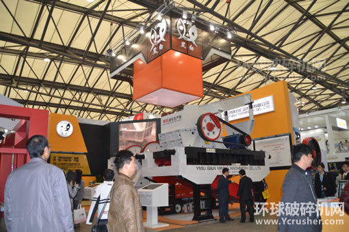 義烏市黑白礦山機械有限公司新型專利產品單機破碎生產線、新型顎
式破碎機產品