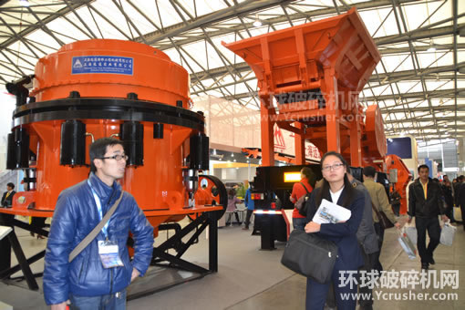 上海遠通路橋工程機械有限公司液壓圓錐式破碎機、移動破碎篩分設
備