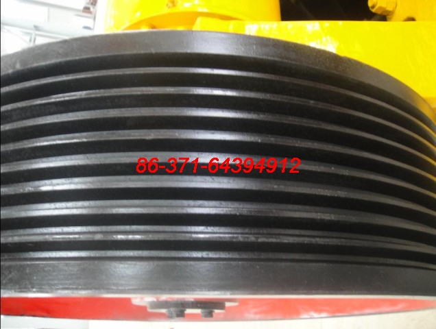 69顎破機篩板|46鄂破機襯板產(chǎn)品圖片