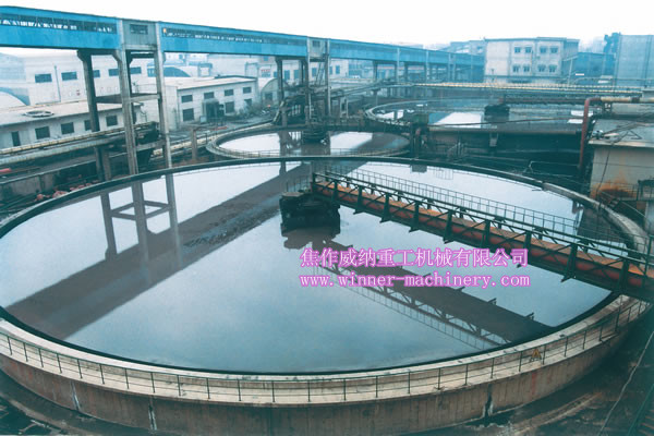 周邊傳動濃縮機(jī)產(chǎn)品圖片