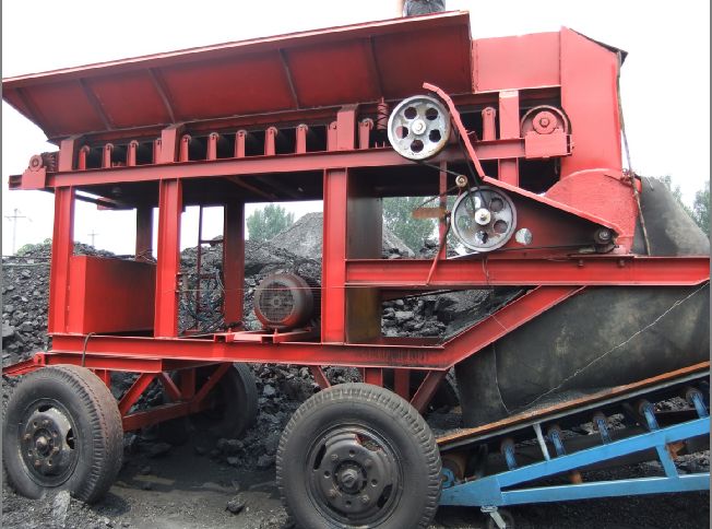 兩會美女翻譯酷似趙薇昔日舊照    移動式粉碎機 多功能粉碎機產(chǎn)品圖片