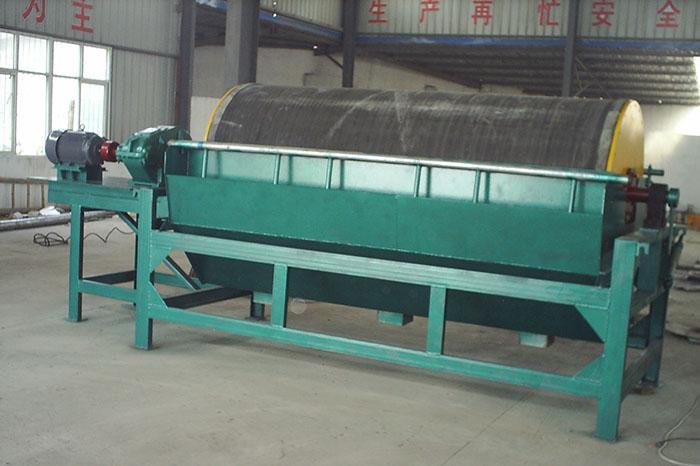 永磁筒式磁選機(jī)|加氣混凝土砌塊設(shè)備|加氣塊設(shè)備|選礦設(shè)備產(chǎn)品圖片