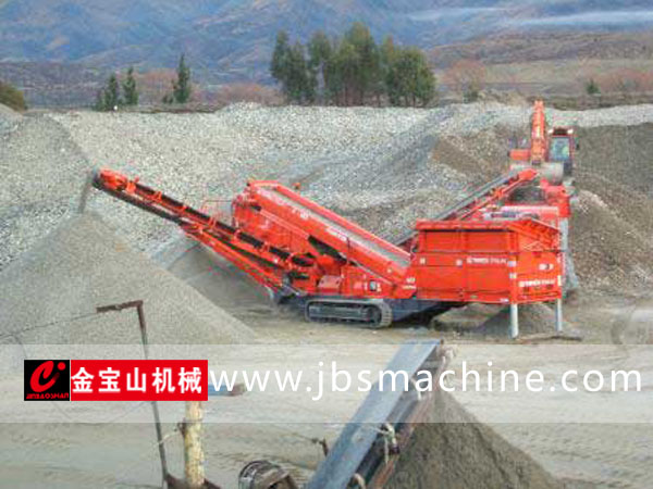 金寶山移動(dòng)破碎站產(chǎn)品圖片