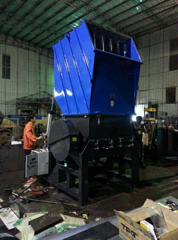 電視機/冰箱外殼破碎機