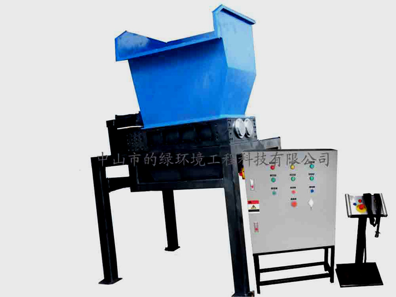 雙軸破碎機(jī)D830產(chǎn)品圖片