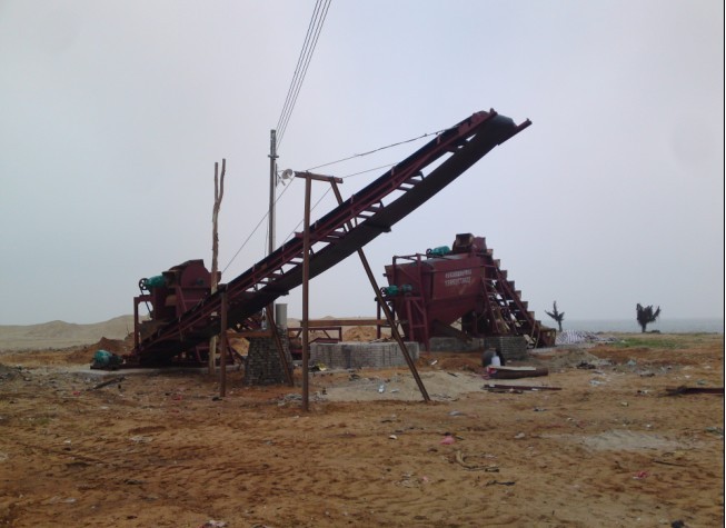 優(yōu)質淘金船報價sd海砂淡化清洗生產(chǎn)線