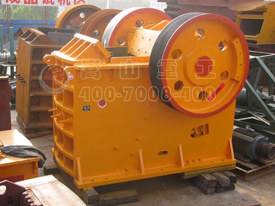 寧夏大型顎式破碎機(jī)廠家采用先進(jìn)技術(shù)提高市場(chǎng)生產(chǎn)率產(chǎn)品圖片