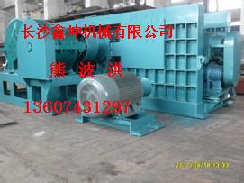 長(zhǎng)石輥壓機(jī)
