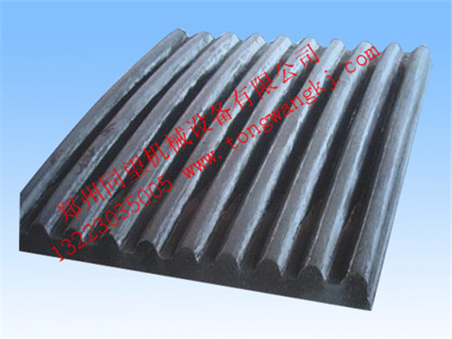 顎式破碎機鄂板tw