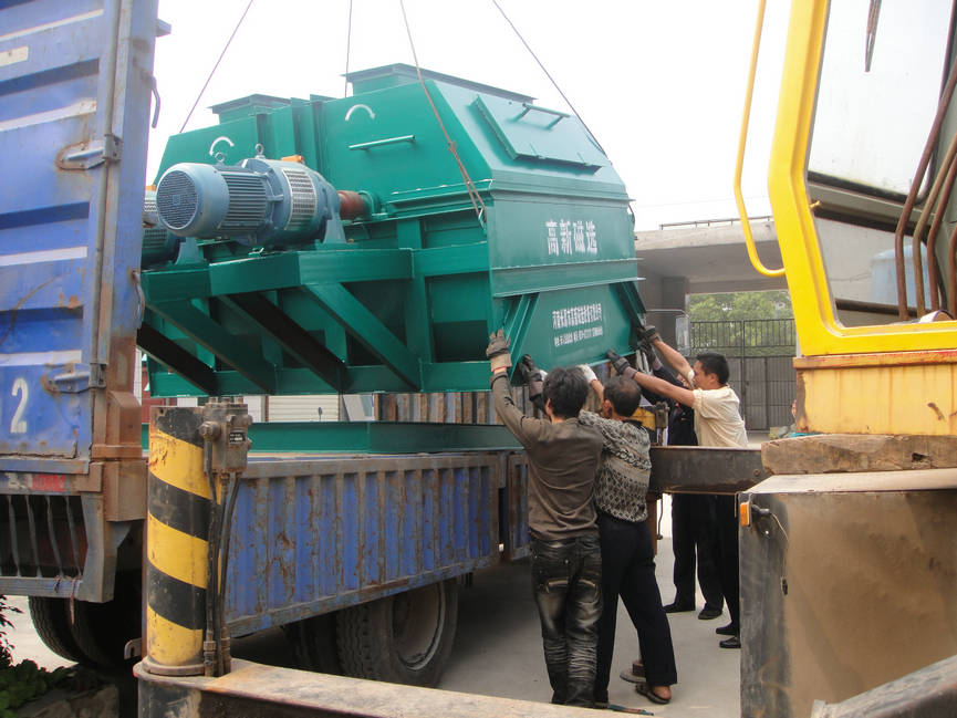 鐵礦干選機廠家、河砂干選機價格產(chǎn)品圖片