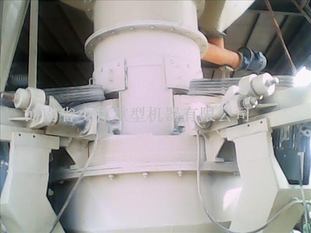 少林礦機(jī)供應(yīng)石灰磨粉機(jī)產(chǎn)品圖片