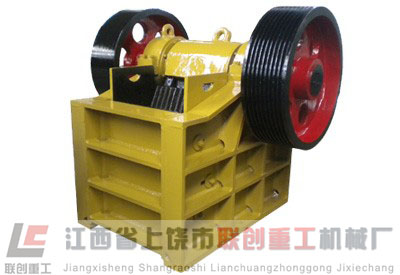 安徽錘式破碎機(jī)價(jià)格 顎式破碎機(jī)廠家 頁(yè)巖粉碎機(jī)產(chǎn)品圖片