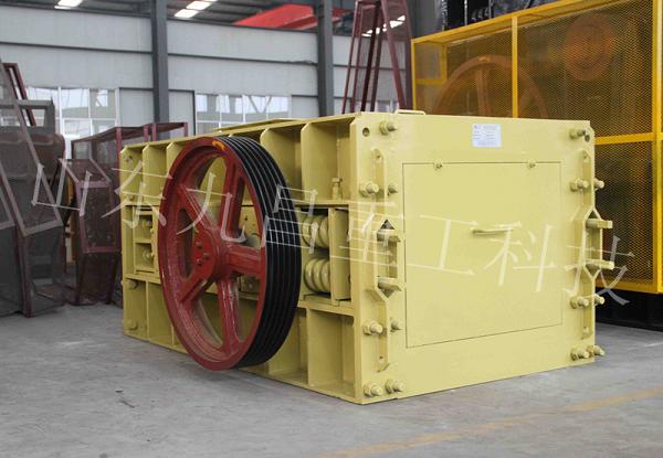 2PG0404CT雙齒輥破碎機(jī)產(chǎn)品圖片