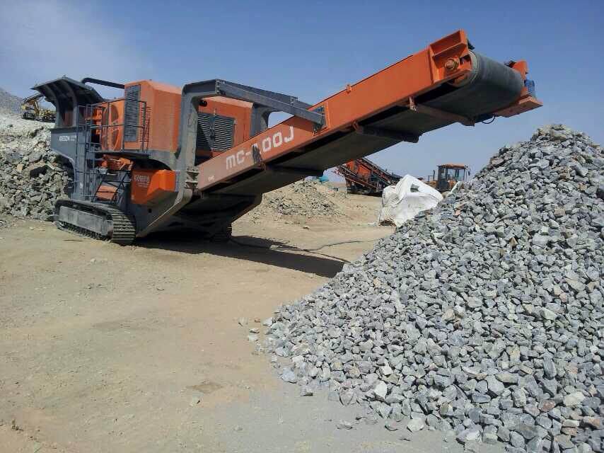 高鐵項目軌道渣推薦破碎機--履帶式移動破碎站產(chǎn)品圖片