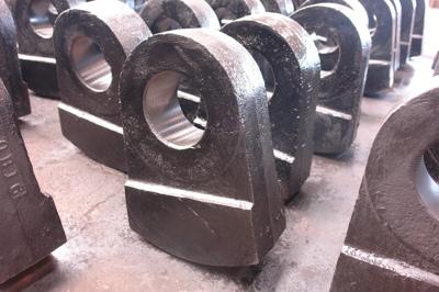 供應(yīng)四川合金錘頭齒板錘盤等耐磨配件質(zhì)量優(yōu)秀產(chǎn)品圖片