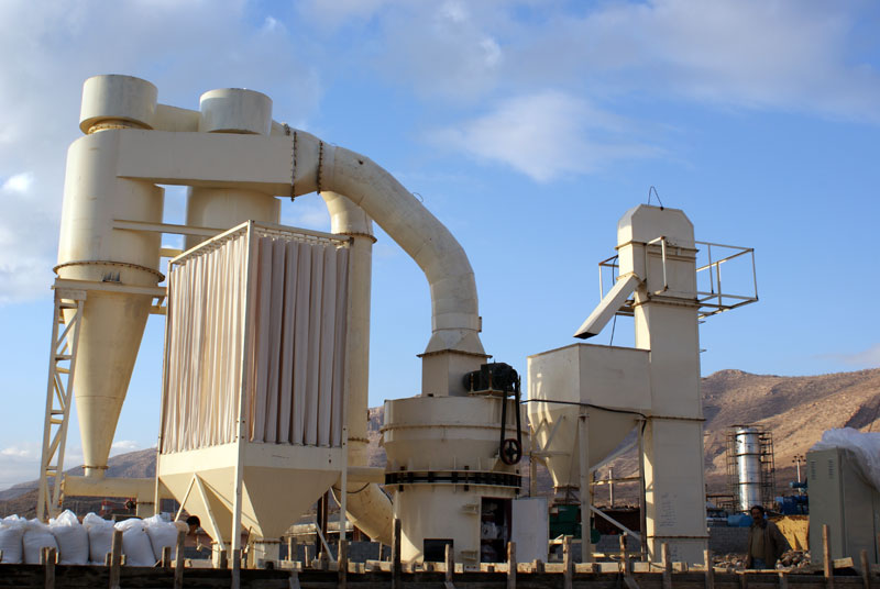 超細磨粉機 方解石磨粉機磨粉機生產(chǎn)廠家