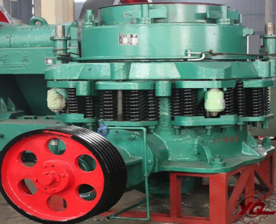 西蒙斯圓錐破碎機(jī)產(chǎn)品圖片