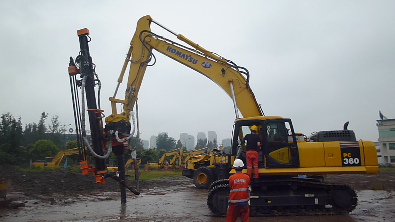 芬蘭意克斯鑿巖鉆機(jī)產(chǎn)品圖片