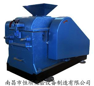 ф200×125密封式對(duì)輥破碎機(jī)產(chǎn)品圖片