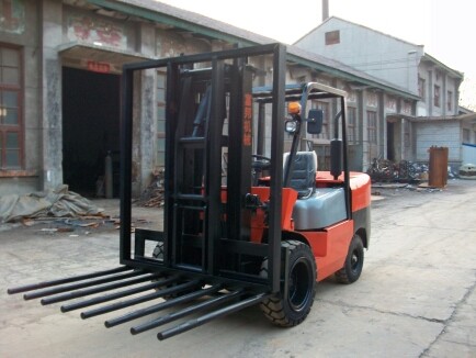 廠家直銷(xiāo)各種異形叉車(chē)