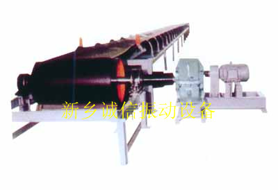 新鄉(xiāng)煤礦用大傾角皮帶輸送機(jī)較低價(jià)--新鄉(xiāng)誠(chéng)信	產(chǎn)品圖片