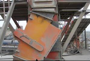 山東RCYG-800管道自卸式除鐵器特價出售 管道式除