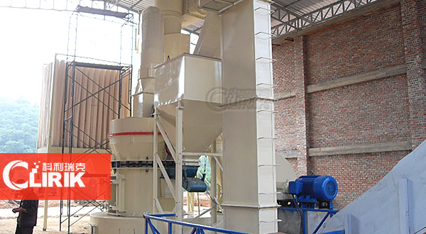 鋁礬土雷蒙磨粉機(jī)加工物料的方法有