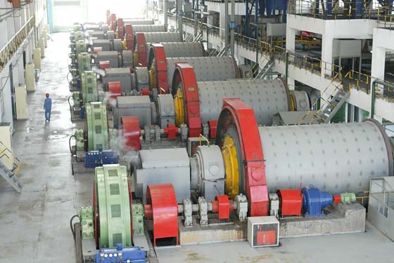 球磨機廠家供高質(zhì)量陶瓷球磨機產(chǎn)品圖片