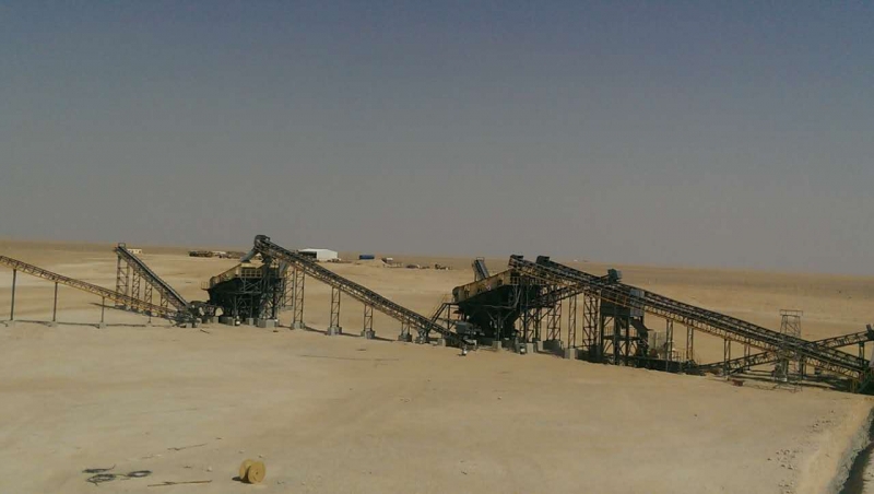 各種規(guī)格型號(hào)皮帶機(jī)DT75、DTII、DTIIA、移動(dòng)式、ZY15機(jī)制砂系列產(chǎn)品圖片