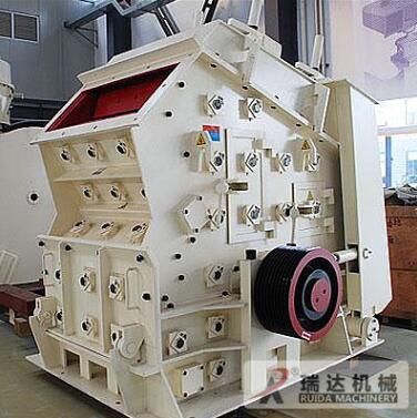 反擊式破碎機工作原理 