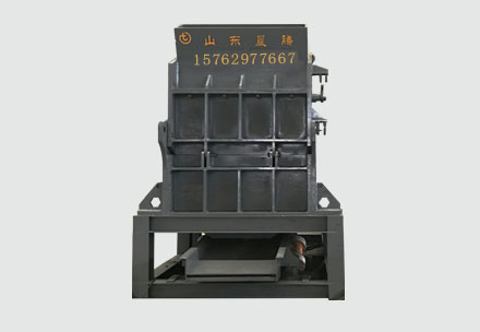 廢鐵粉碎機產(chǎn)品圖片