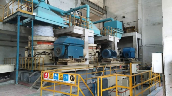 維修美卓Hp500圓錐破碎機(jī)（圓磨）定錐