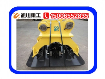 挖機(jī)鏟斗夾抓木夾子拇指夾出口產(chǎn)品圖片