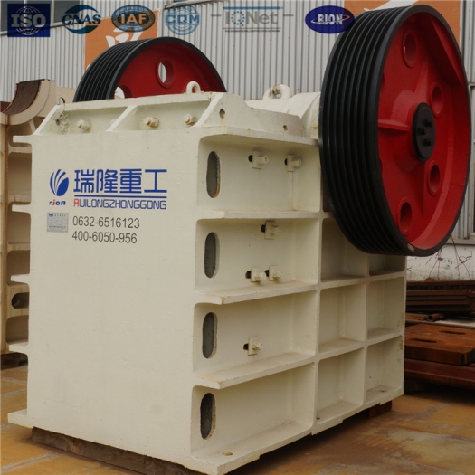 山東瑞隆顎式破碎機(jī)粉碎機(jī)碎石機(jī)廠產(chǎn)品圖片