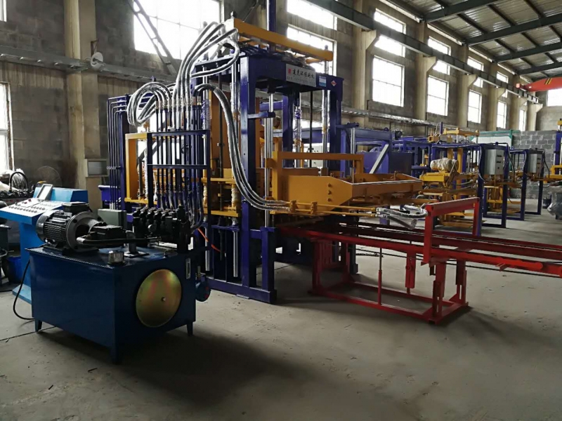 四川遂寧面包磚制磚機設備