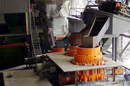 高效復(fù)合圓錐破碎機(jī)