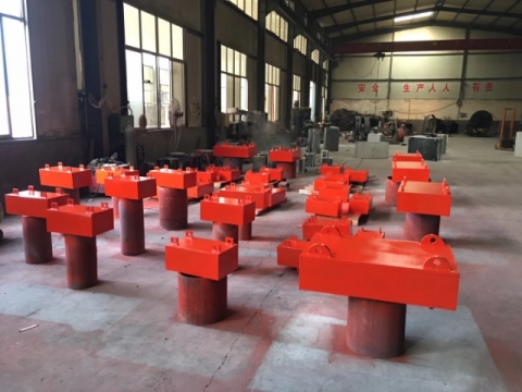 除鐵設(shè)備制造專家-富達機械