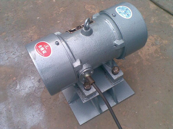 配件篩網(wǎng)篩板橡膠彈簧振動(dòng)電機(jī)