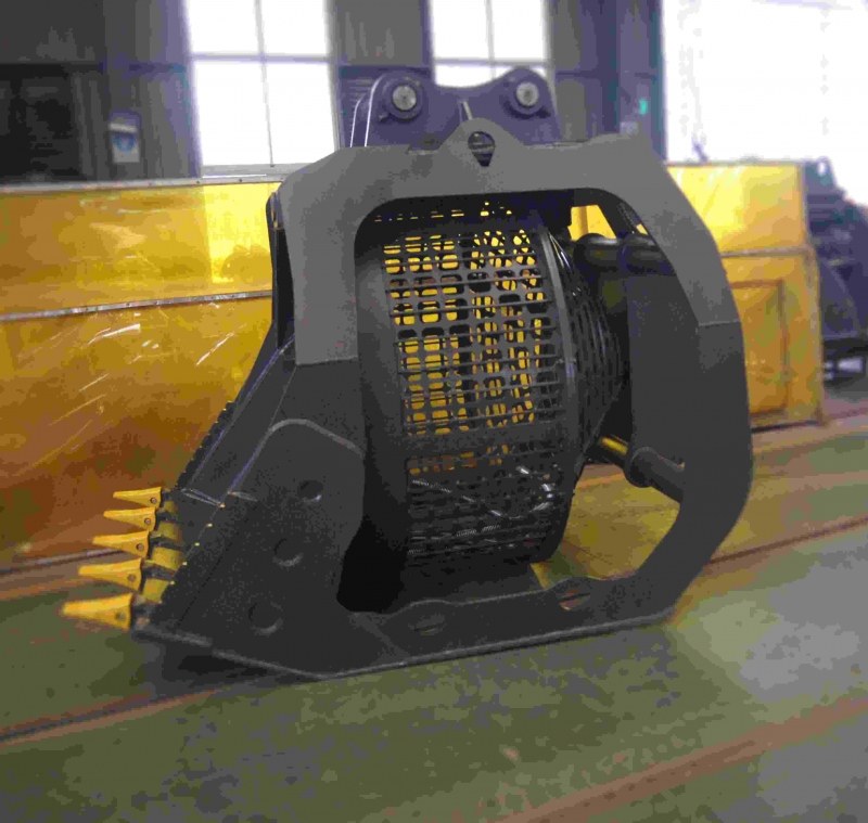 小松130滾筒篩分斗 液壓旋轉(zhuǎn)篩分斗