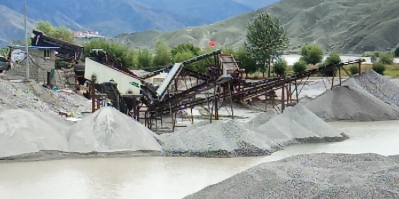 時產(chǎn)200噸破碎生產(chǎn)線都需要哪些設(shè)產(chǎn)品圖片