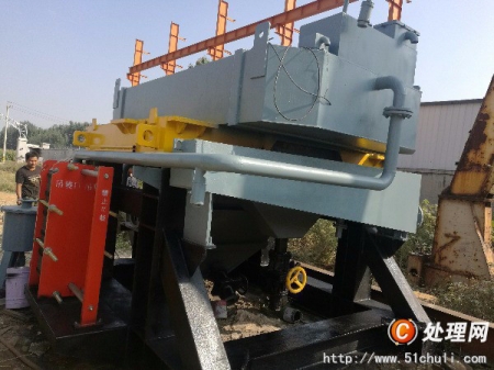 轉(zhuǎn)讓供應(yīng)1750立環(huán)磁選機(jī)